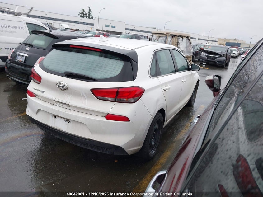 KMHH35LE5JU068069 2018 HYUNDAI ELANTRA photo no. 4