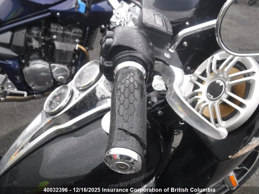 5HD1YNJA6JC019063 2018 HARLEY-DAVIDSON LOW RIDER photo no. 8