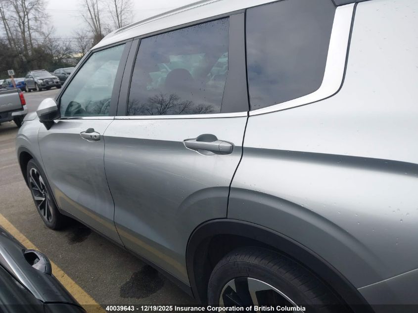 2023 Mitsubishi Outlander Se/Se Black Edition/Se Technology/Se Special VIN: JA4J4UA87PZ616749 Lot: 40039643