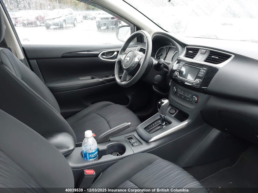 3N1AB7AP0HY385969 2017 NISSAN SENTRA photo no. 5