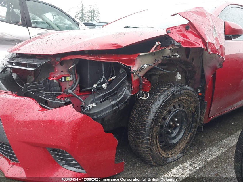2T1BURHE0FC336814 2015 TOYOTA COROLLA photo no. 6