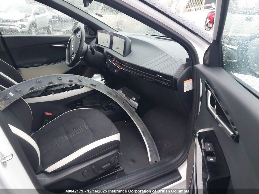 KNDC4DLC7R5171908 2024 KIA EV6 photo no. 5