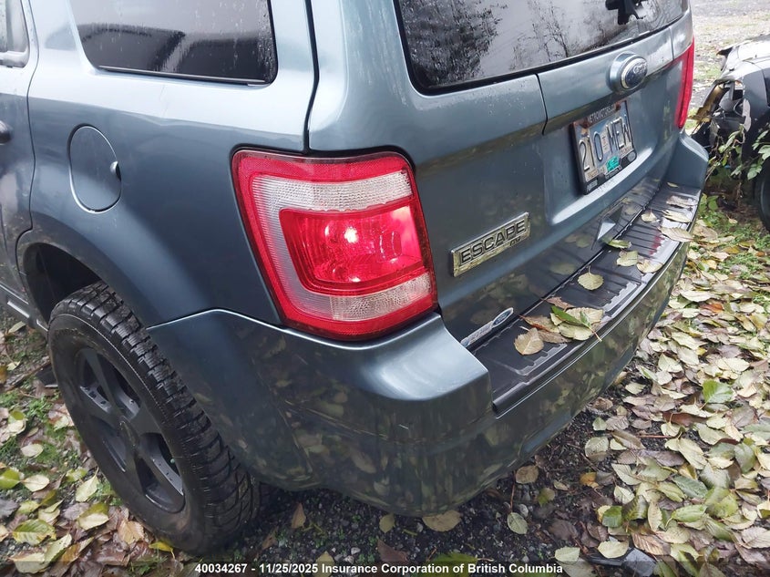 1FMCU0D79BKA01580 2011 FORD ESCAPE photo no. 3
