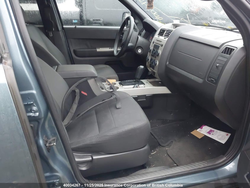 1FMCU0D79BKA01580 2011 FORD ESCAPE photo no. 5