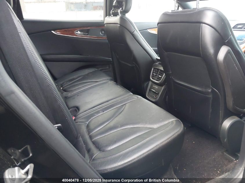 2016 Lincoln Mkx Reserve VIN: 2LMTJ8LP5GBL72945 Lot: 40040478