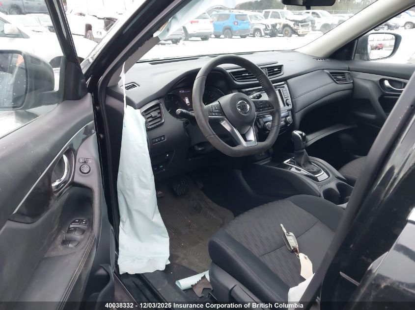 2019 Nissan Rogue S/Sl/Sv VIN: 5N1AT2MV0KC818595 Lot: 40038332