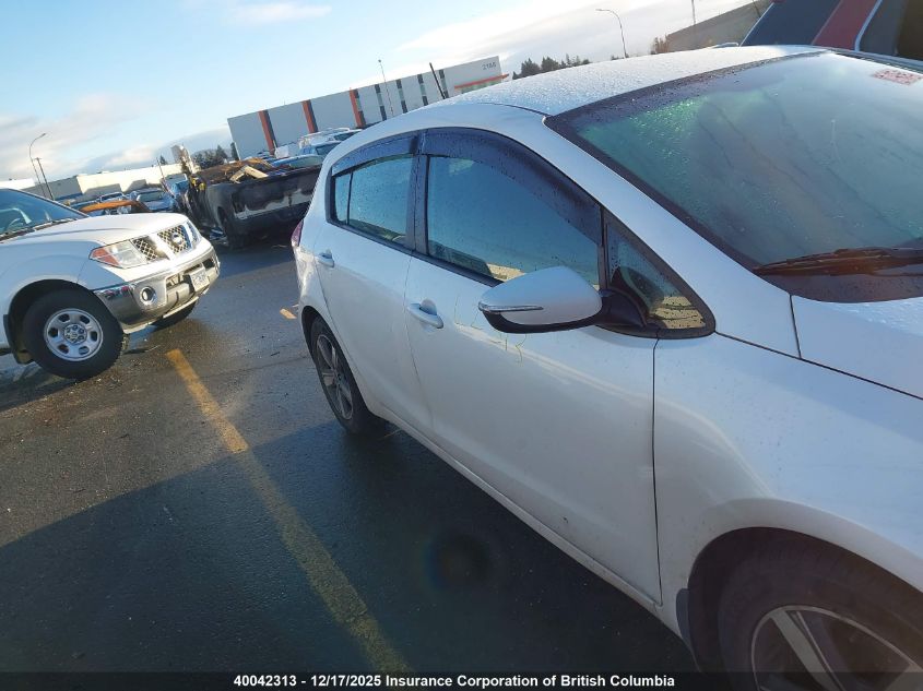 2018 Kia Forte VIN: KNAFK5A86J5770999 Lot: 40042313