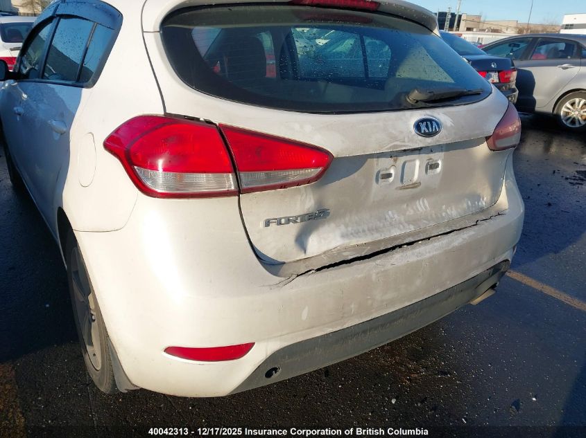 2018 Kia Forte VIN: KNAFK5A86J5770999 Lot: 40042313