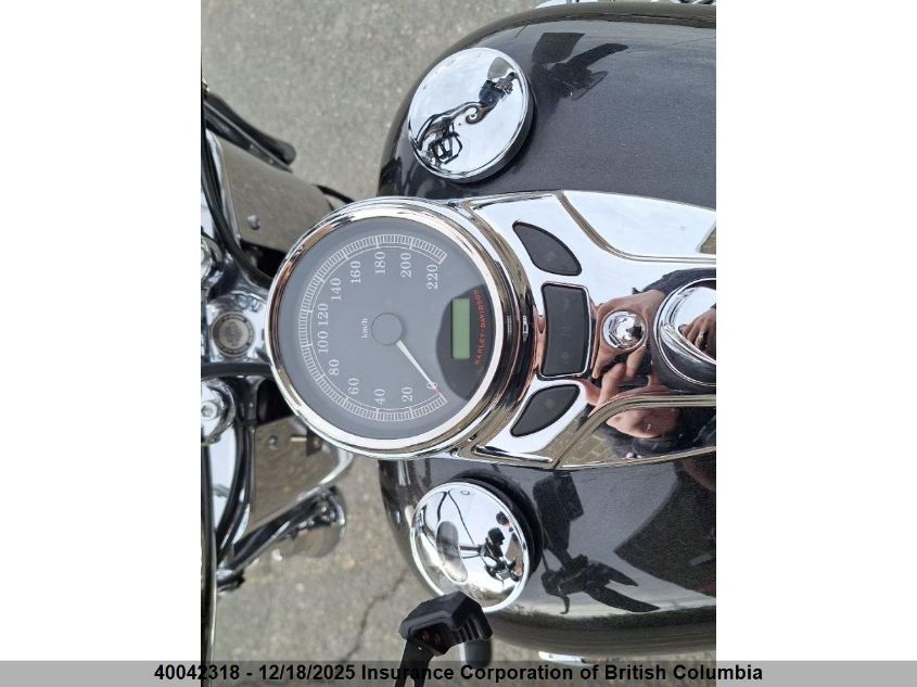 2017 Harley-Davidson Flstc Heritage Softail Classic VIN: 5HD1BWVA6HB032252 Lot: 40042318