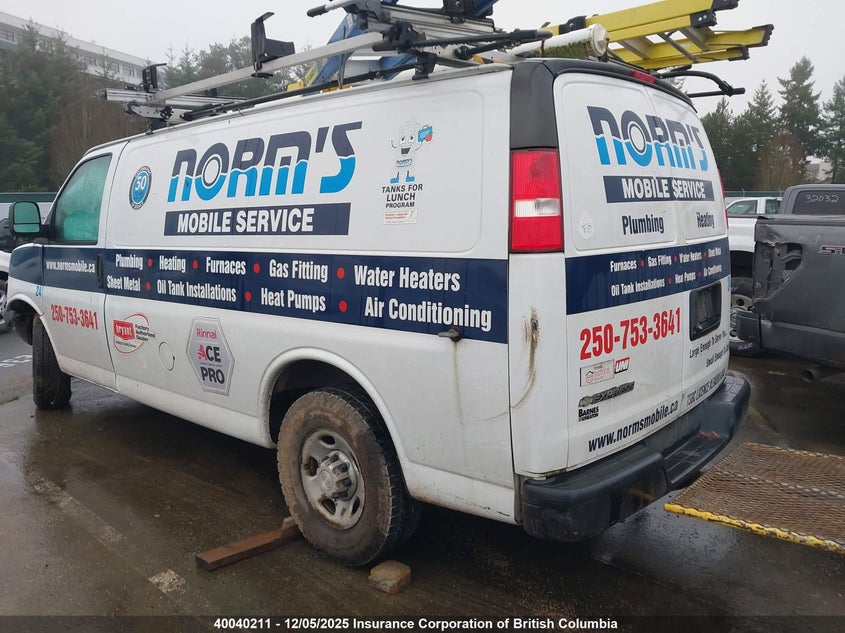 1GCWGAFP7J1343674 2018 CHEVROLET EXPRESS photo no. 3