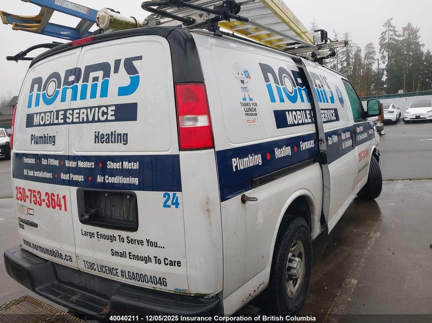1GCWGAFP7J1343674 2018 CHEVROLET EXPRESS photo no. 4