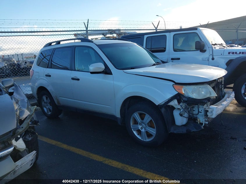 JF2SHCBC1BH710993 2011 SUBARU FORESTER photo no. 13