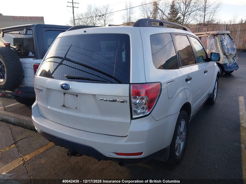 JF2SHCBC1BH710993 2011 SUBARU FORESTER photo no. 16