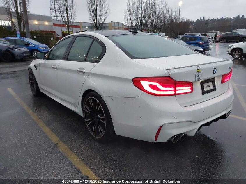 WBSJF0C52JB283641 2018 BMW M5 photo no. 3