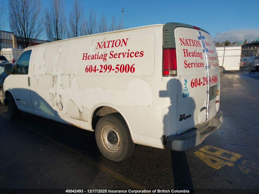 1GTHG39RX11199099 2001 GMC SAVANA photo no. 3