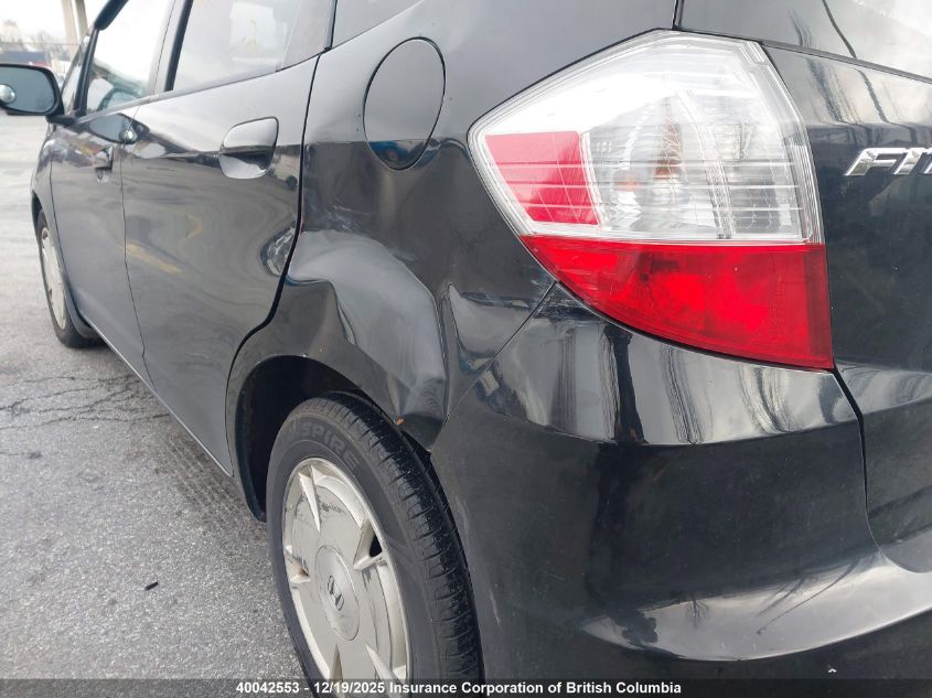 2010 Honda Fit VIN: JHMGE8H54AC804251 Lot: 40042553