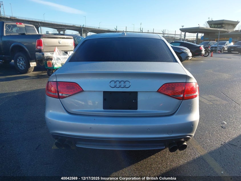 WAUMFAFL4BN042357 2011 AUDI A4 photo no. 16