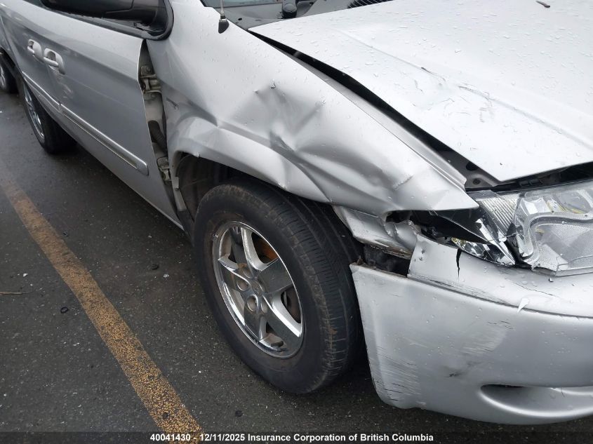 2004 Dodge Caravan Se VIN: 1D4GP25R04B517857 Lot: 40041430