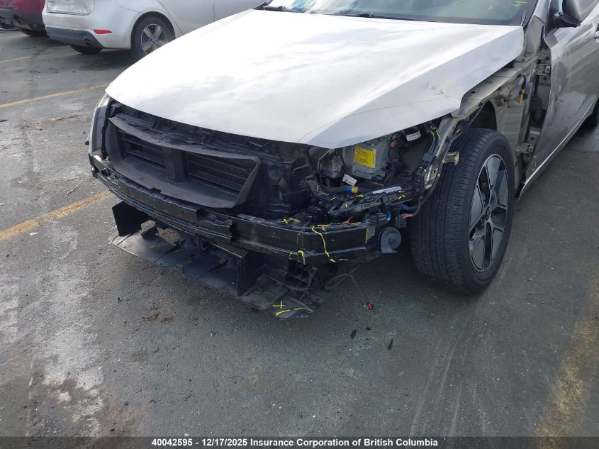 2013 Kia Optima Hybrid VIN: KNAGM4AD4D5040454 Lot: 40042595