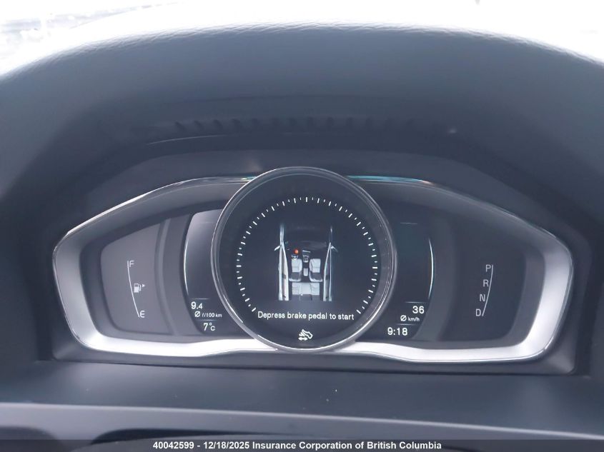 2015 Volvo V60 VIN: YV140MEL4F1232707 Lot: 40042599