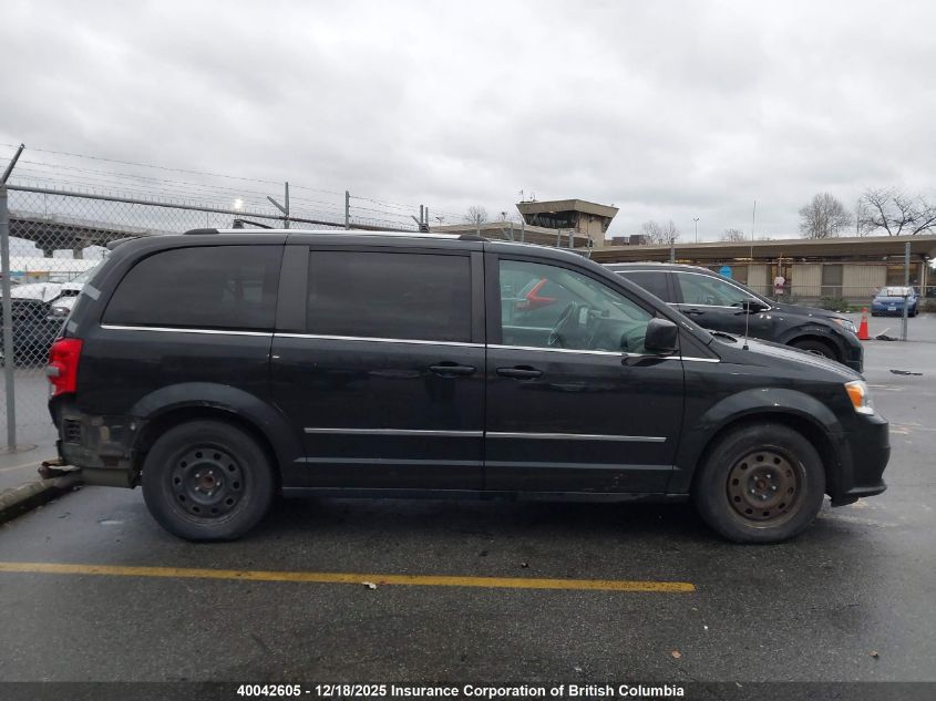 2015 Dodge Grand Caravan Crew VIN: 2C4RDGDG8FR611582 Lot: 40042605