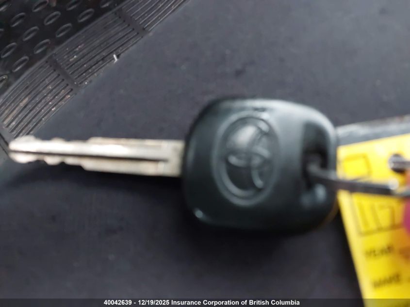 2005 Toyota Corolla Ce/Le/S VIN: 2T1BR32E95C872442 Lot: 40042639