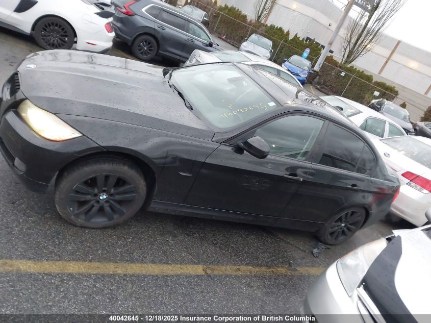 2011 BMW 323I VIN: WBAPG7G58BNN18476 Lot: 40042645