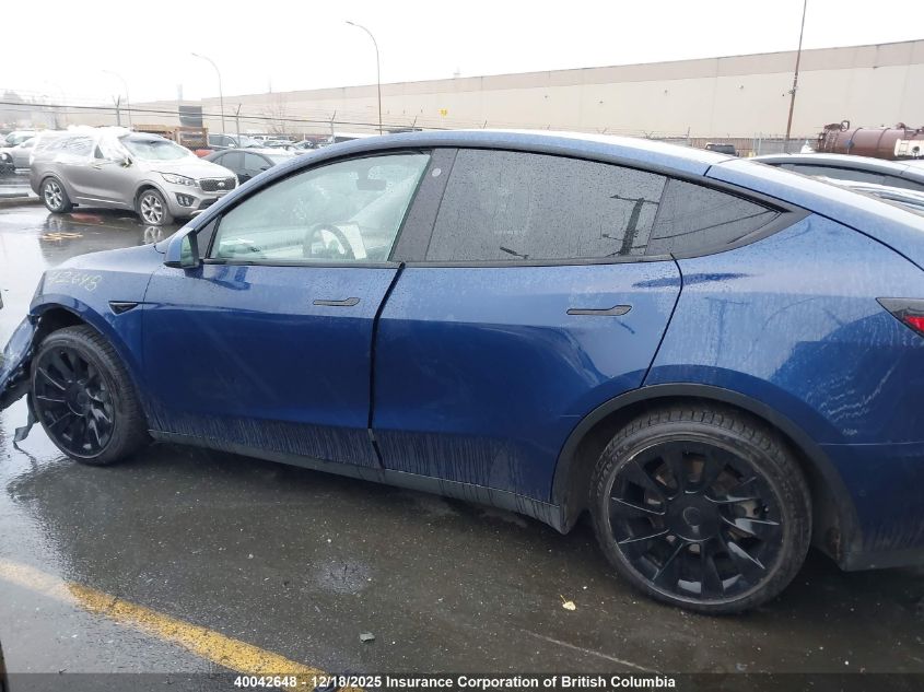 2021 Tesla Model Y VIN: 5YJYGDED6MF210739 Lot: 40042648