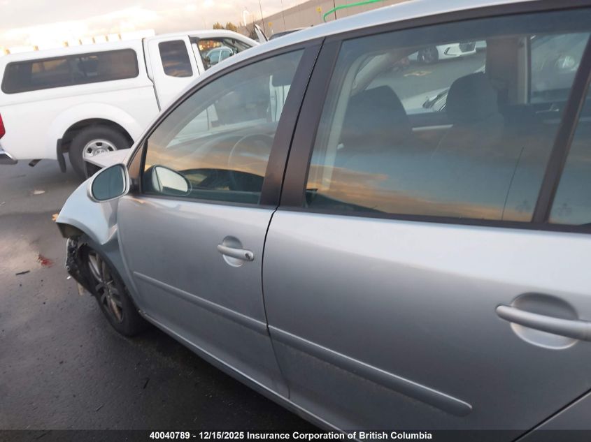 2008 Volkswagen Rabbit VIN: WVWDA71K38W107351 Lot: 40040789