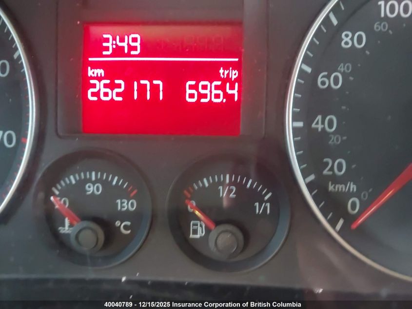 2008 Volkswagen Rabbit VIN: WVWDA71K38W107351 Lot: 40040789