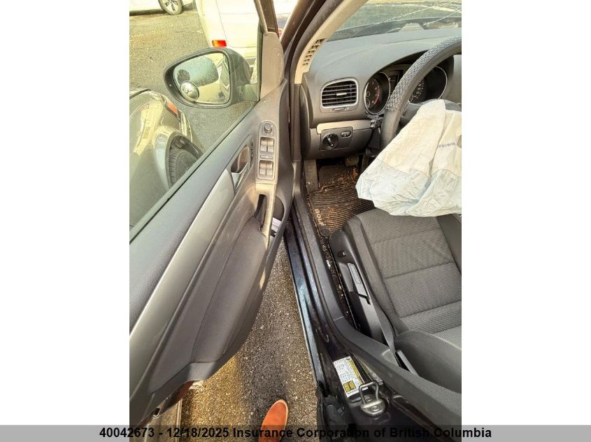 2012 Volkswagen Golf VIN: WVWDA7AJ1CW321173 Lot: 40042673