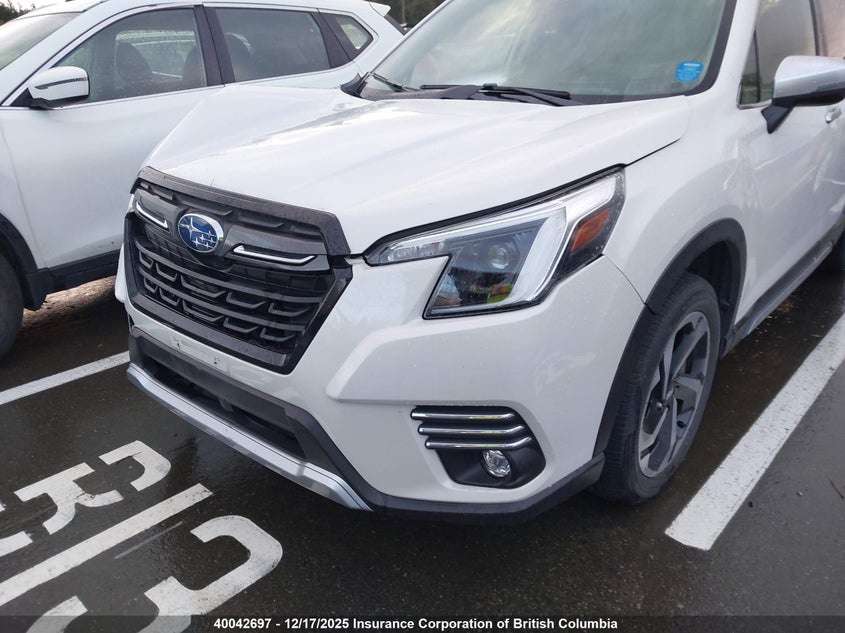 JF2SKERC6PH447264 2023 SUBARU FORESTER photo no. 2