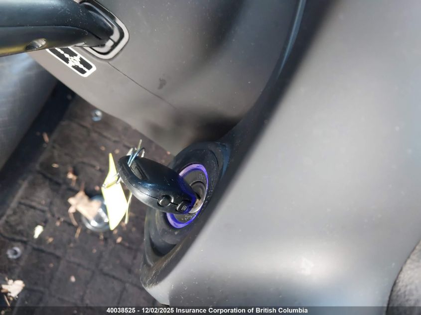 2004 Toyota Altezza VIN: SXE100053741 Lot: 40038525