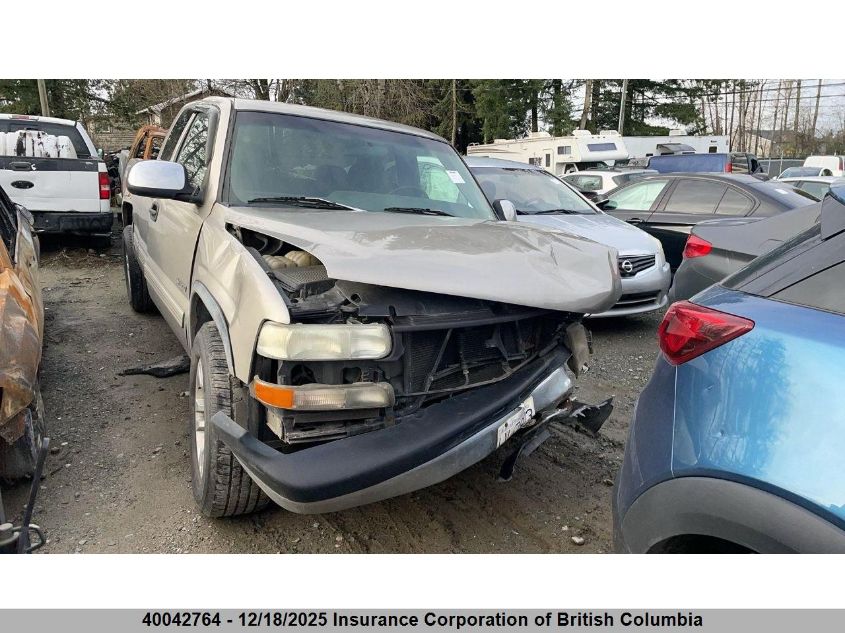 1999 Chevrolet Silverado C1500 VIN: 2GCEC19T9X1217335 Lot: 40042764