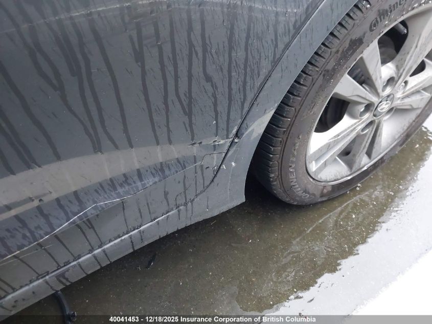 2017 Hyundai Elantra Se/Value/Limited VIN: KMHD84LFXHU207948 Lot: 40041453