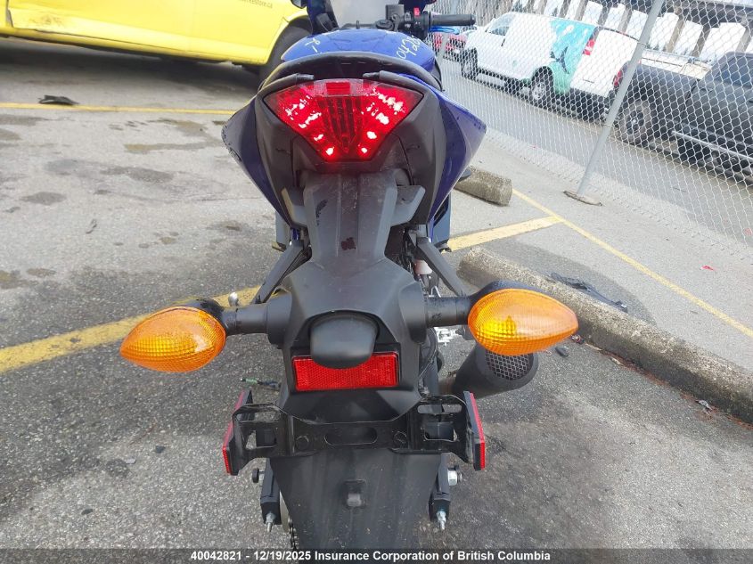 2023 Yamaha Yzfr3 A VIN: MH3RH18NXPK002540 Lot: 40042821