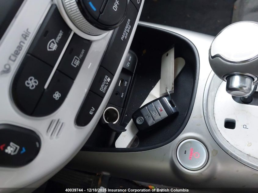 2019 Kia Soul Ev + VIN: KNDJX3AE6K7039469 Lot: 40039744