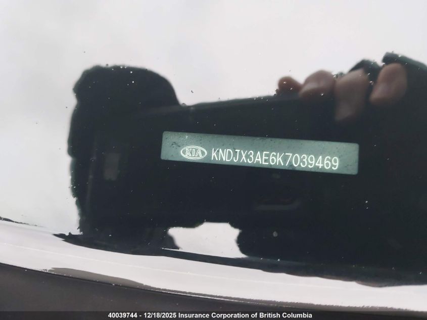 2019 Kia Soul Ev + VIN: KNDJX3AE6K7039469 Lot: 40039744