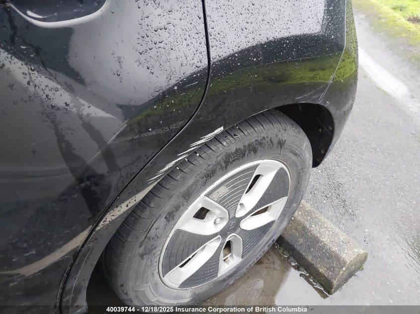 2019 Kia Soul Ev + VIN: KNDJX3AE6K7039469 Lot: 40039744