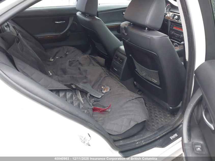 2006 BMW 325 I VIN: WBAVB135X6KX63926 Lot: 40040983