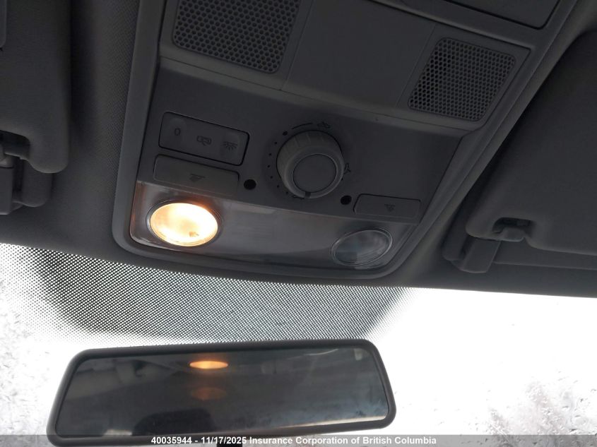 2009 Volkswagen Passat VIN: WVWEK73C99E128736 Lot: 40035944