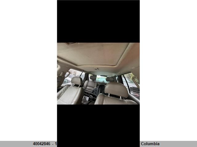 2003 Nissan Pathfinder Le/Se VIN: JN8DR09YX3W818292 Lot: 40042846