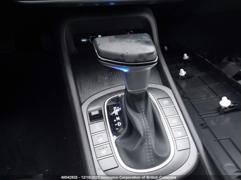 2025 Hyundai Kona VIN: KM8HBCAB3SU277148 Lot: 40042925