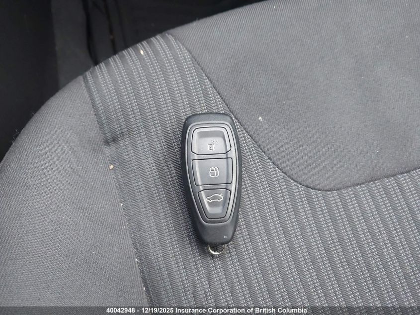 2012 Ford Focus VIN: 1FAHP3N28CL305393 Lot: 40042948