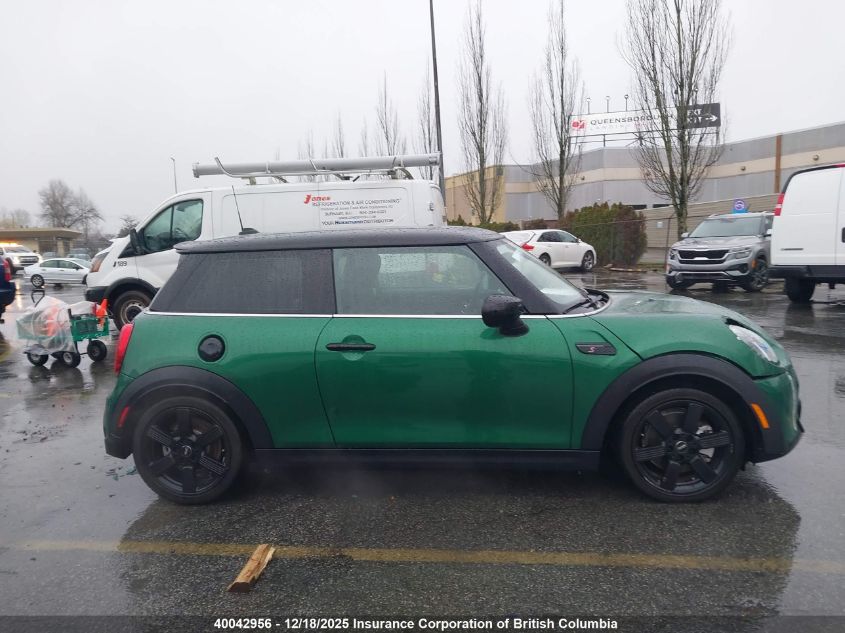 2024 Mini 3 Door Cooper S VIN: WMW53DH09R2U91871 Lot: 40042956