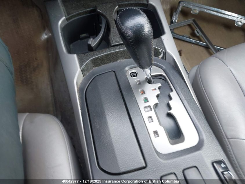 2004 Toyota 4Runner Limited VIN: JTEBU17R440027808 Lot: 40042977