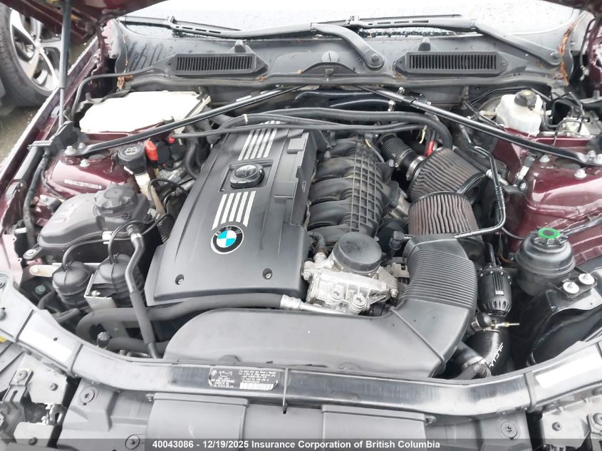 2007 BMW 3-Series VIN: WBAWL73517PX49955 Lot: 40043086