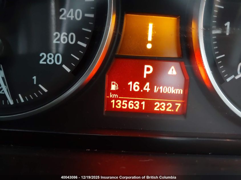 2007 BMW 3-Series VIN: WBAWL73517PX49955 Lot: 40043086