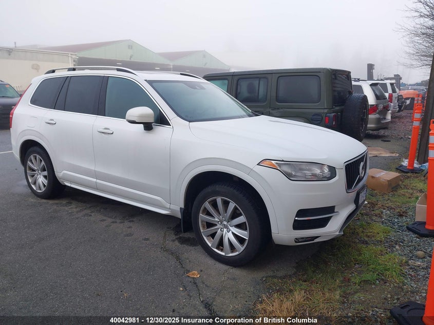 YV4102XK3H1149559 2017 Volvo Xc90 T5 auction photo 1