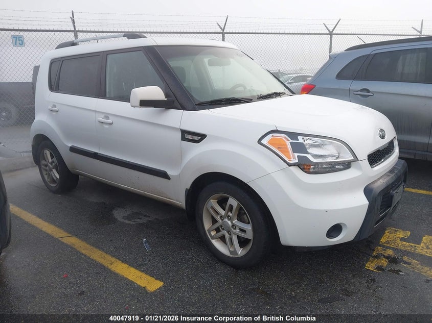 KIA SOUL